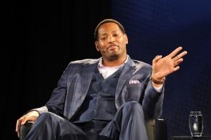 蒂格：无人在意霍里的7个总冠军 他太没有记忆点了